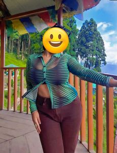 Prettylittlething y2k gren&amp;black stripe mesh shirt