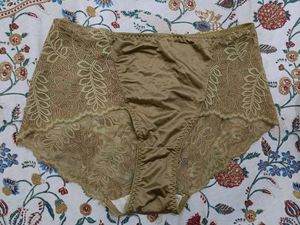 Lace Detail Briefs