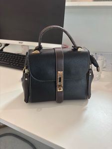 Chic Black Leather Top Handle Bag