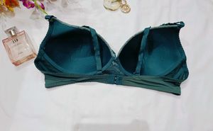 🇳🇿💫💗Elegant Green Lace Bra