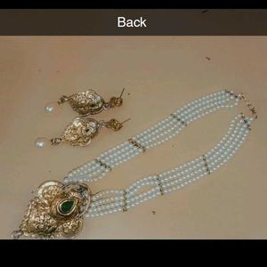 🌼Pearl Necklace Set 🌼