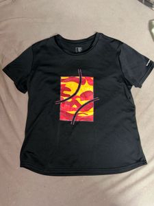 Black Decathlon Grophic T-shirt