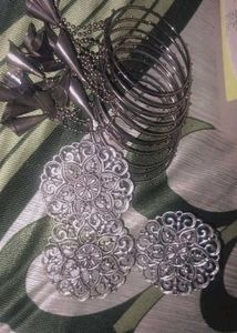Combo Of Bangles And Earring Or Ring