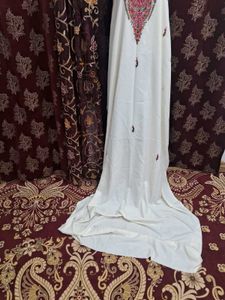 kashmiri Elegant Embroidered unstictched suit