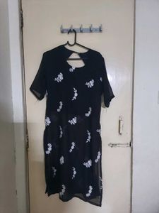 Women Black Kurta