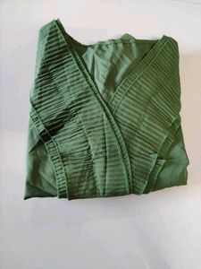Elegant Green Puff Sleeve Top