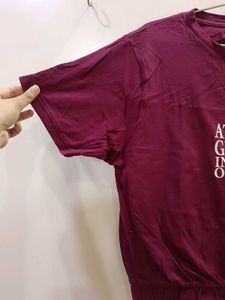 Maroon Graphic Print T-shirt
