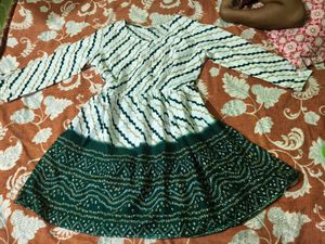 Leheriya Print Peplum Top