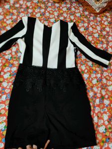 Chic Black &amp; White Dress