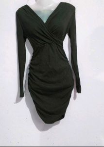 5 PRETTY DRESSES IN JUST 250