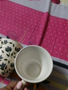 Charming Floral Ceramic Mugs (Set of 2)