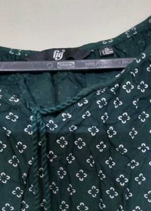 Printed Green Top