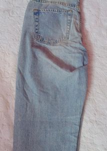 High Waist Ripped Jeans