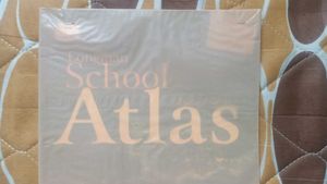 Atlas Books with FREE WORLD OUTLINE
