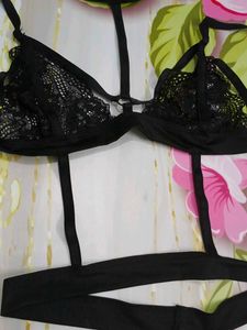 (1131)Black Lace Lingerie Set