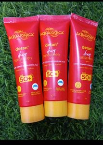 3 Aqualogica Mini Detan Dewy Sunscreen