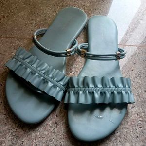 Slipper