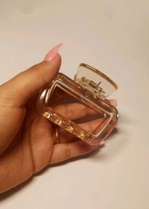 ✨ Clear Chic Claw Clip ✨
