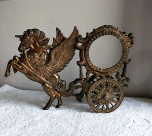 Vintage Metal Pegasus Horse Chariot Showpiece