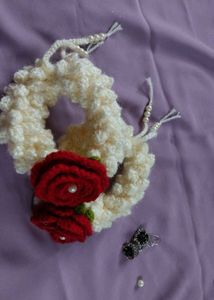 2Crochet Gajra