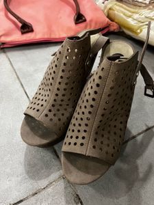 Cute Heeled Sandals