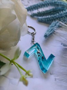 Resin Aqua 💙 Z Initial Keychain