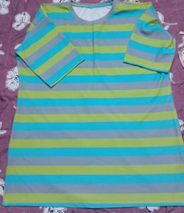 Stripe Pattern Dress With Round Neck