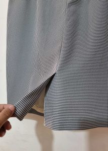 Gangnam checked skirt