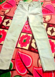 Jeans For Girls 👧🏻&gt;&gt;&gt;&gt;&gt;&gt;&gt;