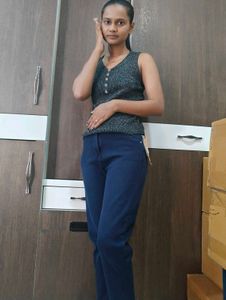 Sleeveless Top