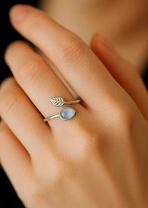 Offer! Pure Silver Leaf &amp; Teardrop Moonstone Ring
