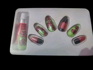 Press-On Nail Set