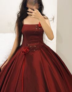 Elegant Burgundy Formal BallGown & A line dress