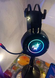 READGEAR GAMING RGB HEADPHONE