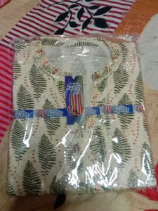 Elegant Pink Embroidered Kurti