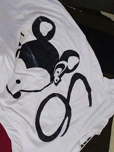 Graphic Tee Tshirt