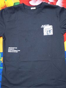 Graphic Anime Print Tee / T-shirt