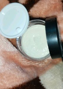 Husn Afza Whitening &amp; Fairness Cream
