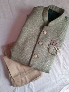 Jodhpuri Style Green Blazer With Cream Pant For Me
