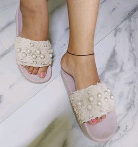Pearl Slipper