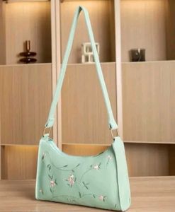 Cute Trendy Hand Bag