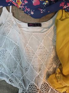 3 CROP TOPS ON SALE