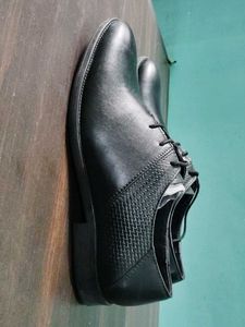 Classic Black Formal Shoes