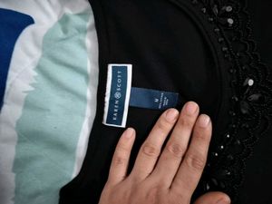 party wear black top