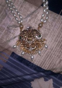 Pearl &amp; Gold-tone Pendant Necklace