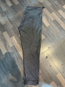 Black Color Trouser With Small Chex…