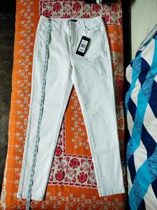New London Brand Jeans On Sale!