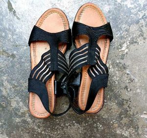 Pretty Sandal