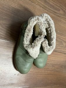 Green Fur Lined Boots size 6-7 years