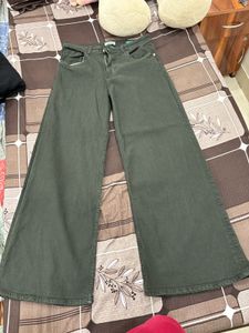 Wide Leg Olive Jeans